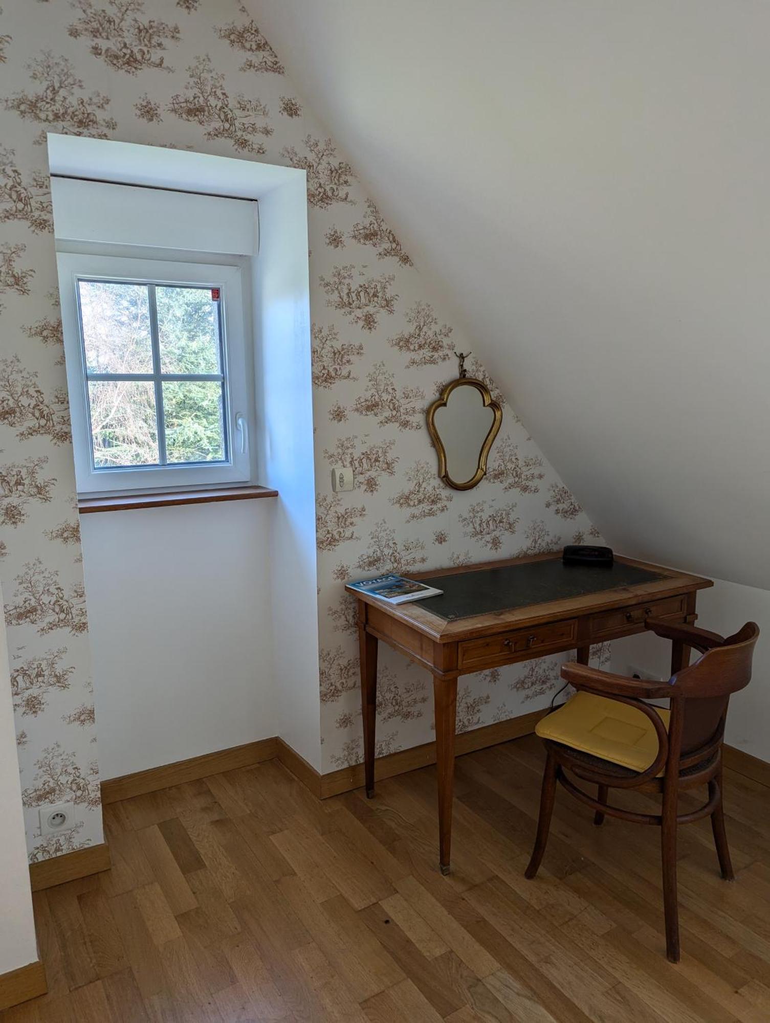 Maison D'Hotes "Bienlivien" Saint-Coulomb Esterno foto