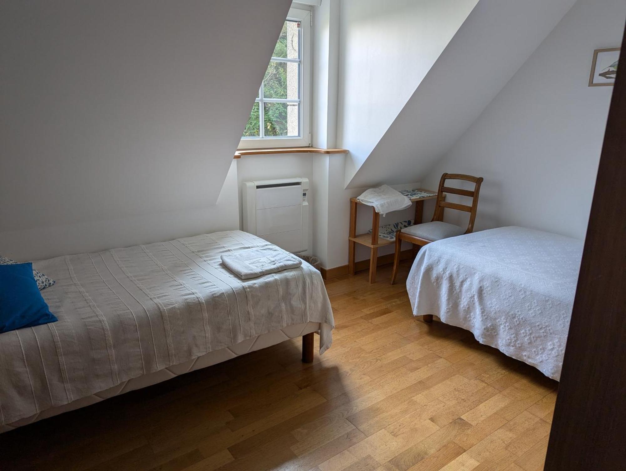 Maison D'Hotes "Bienlivien" Saint-Coulomb Esterno foto